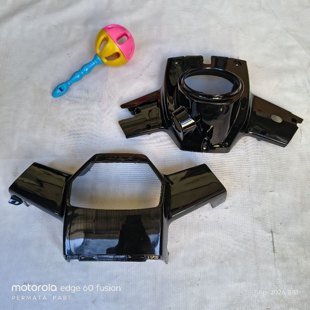batok totok kepala atas bawah rc 100 bravo hitam ori original suzuki SGP