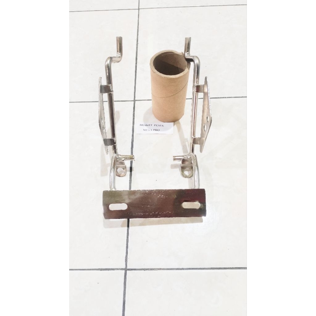 Breket PESEK Lampu megapro