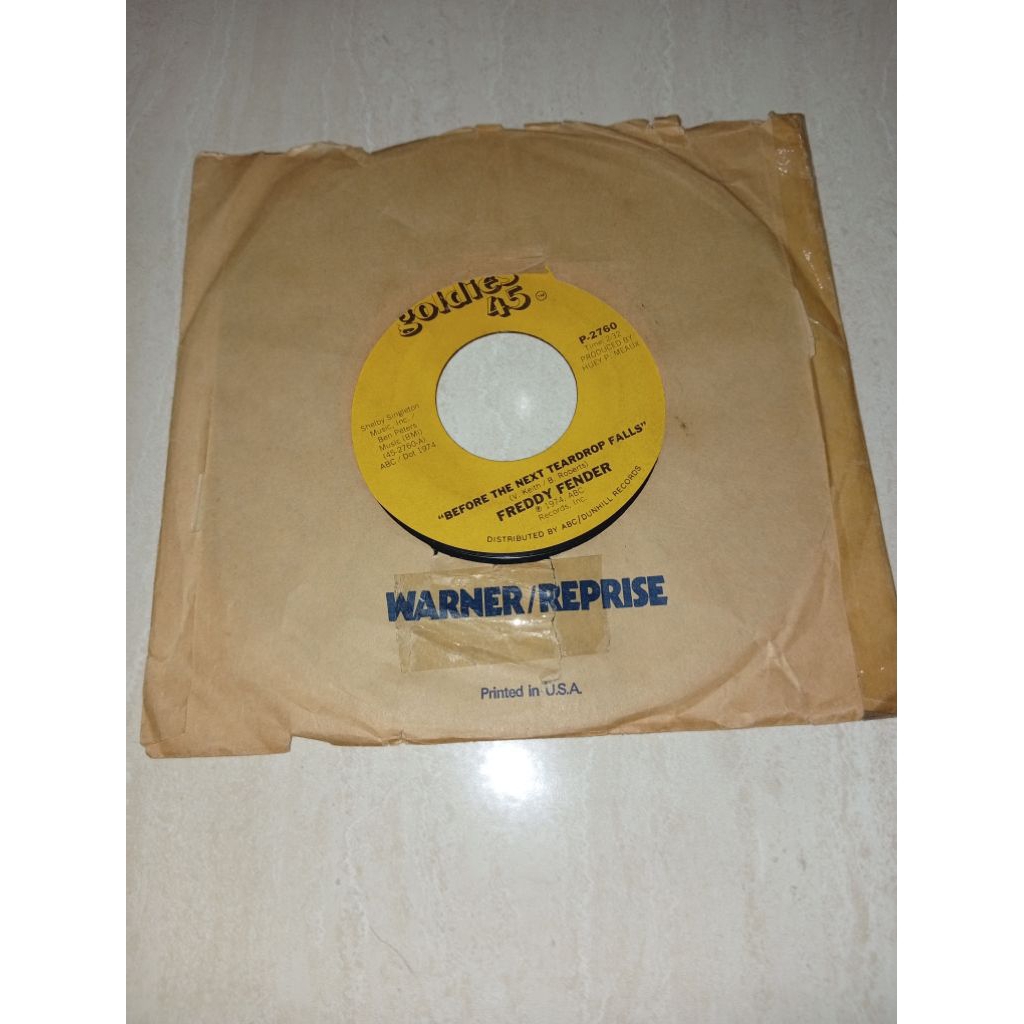 Freddy Fender - Before the next teardrop fall