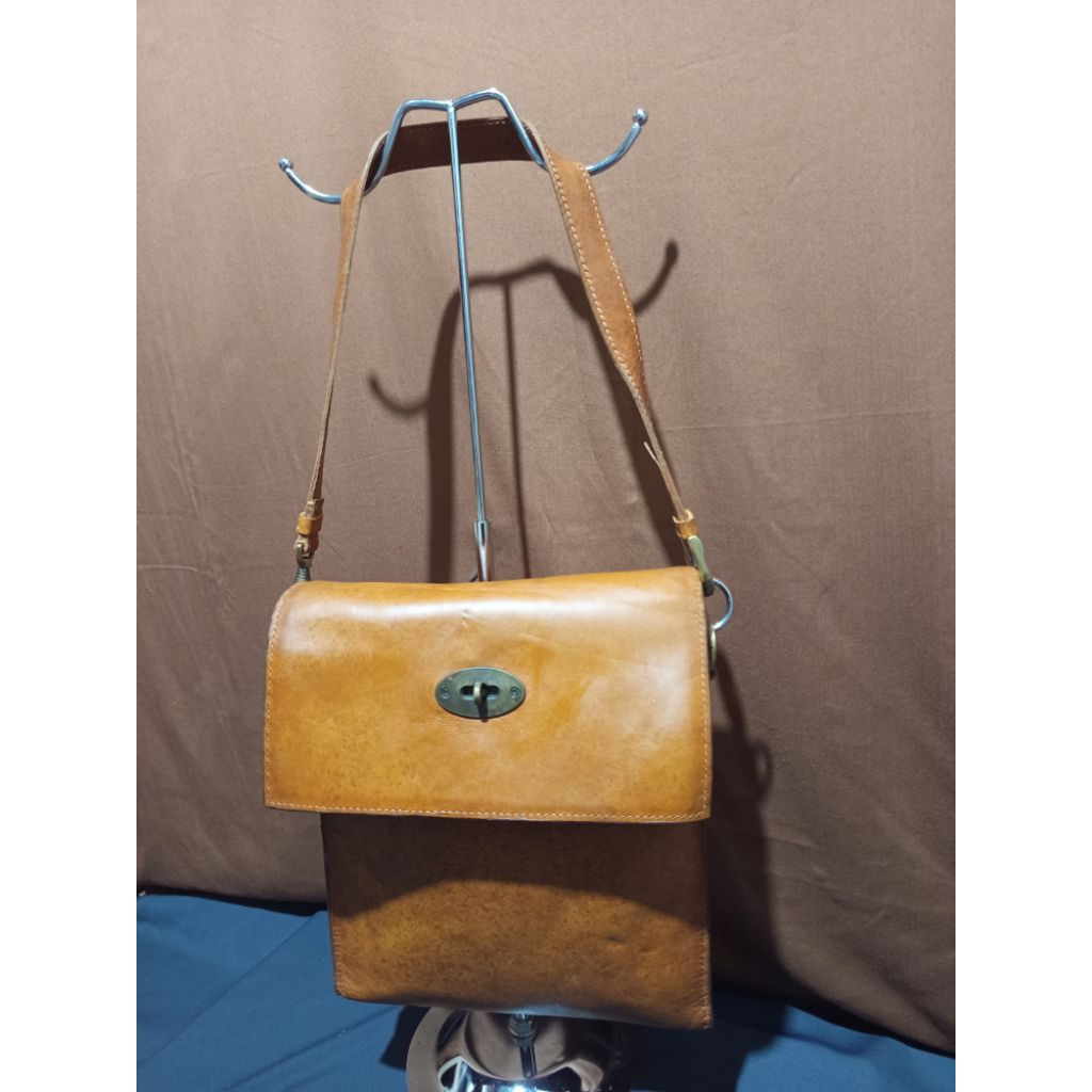 Shoulder Bag Vintage Kulit Asli second ori