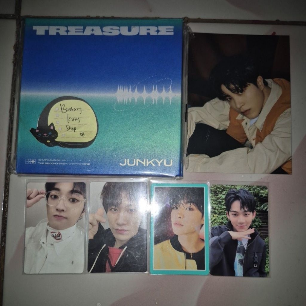 TREASURE PHOTOCARD Hyunsuk Dagu Take All with Photocard Haruto, Jihoon TREASURE Postcard Junghwan, P