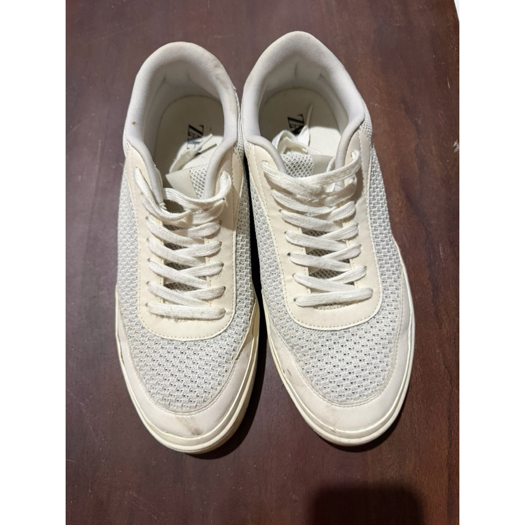 preloved original sepatu pria zar@ size 44