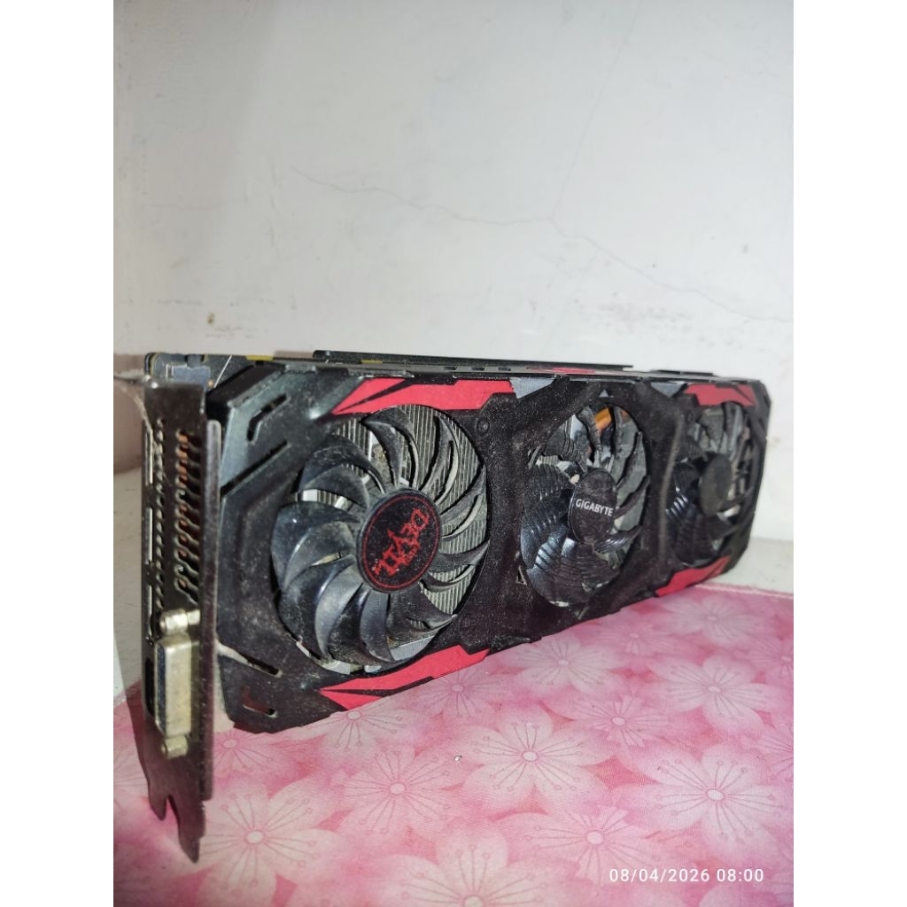 RX570 4GB  MATOT