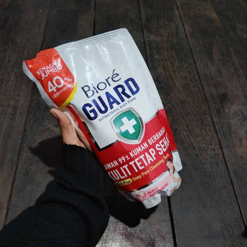 BIORE GUARD Anti Bacterial Body Foam Refill 800 ml | Active Antibacterial | Sabun Mandi Cair ukuran 