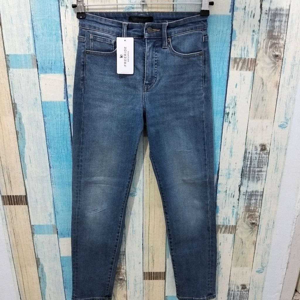 celana jeans UNIQLO original