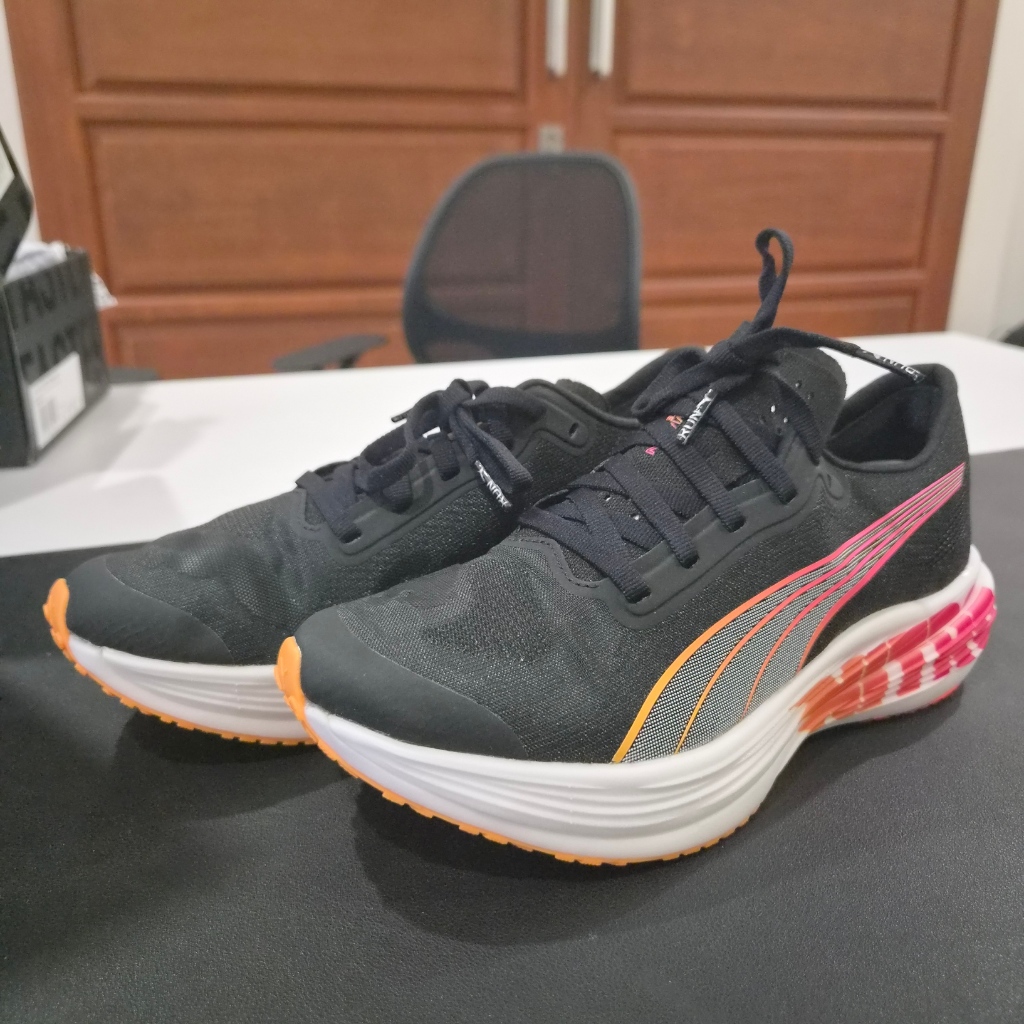 PUMA Sepatu Olahraga Lari Wanita Deviate Nitro Elite 2 Ff Wn 309696 01 Size 4UK