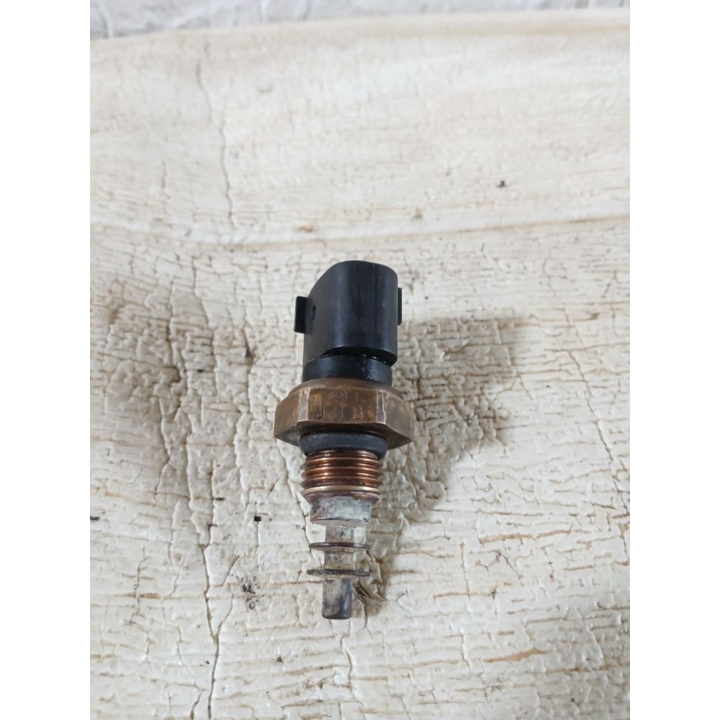 Sensor ECT Suzuki Baleno 1997-2002.