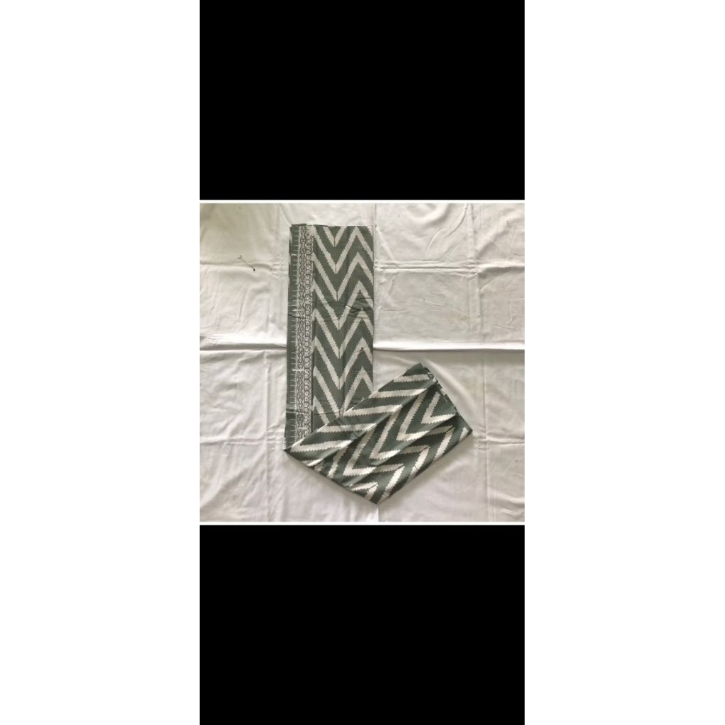 Sarung Santri Putri/Sarung Batik/ Sarung Katun