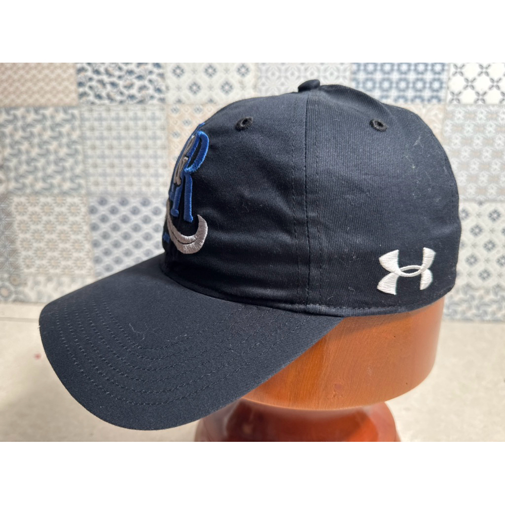 Topi Second Brand Branded K&R Marine Gelatin By UNDER ARMOUR Original Full Tag Furing