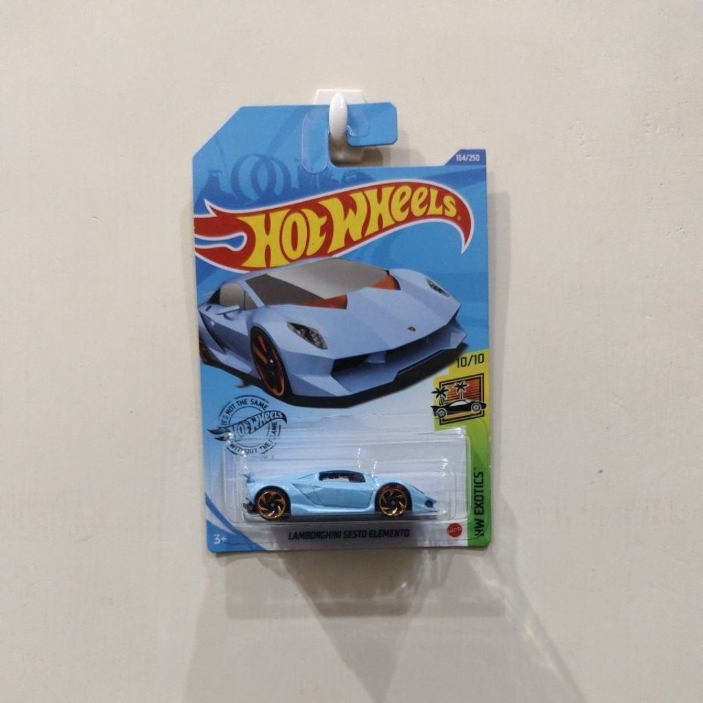HotWheels Lamborghini Sesto Elemento