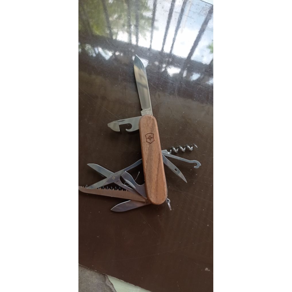 Victorinox Huntsman Wood bekas original