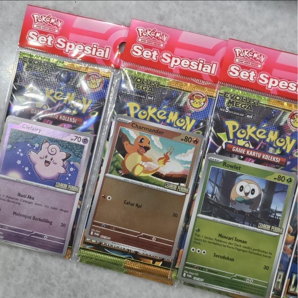 Pokemon Ledakan Peniada Set Spesial Indomaret Promo Charizard, Clefairy, Rowlett