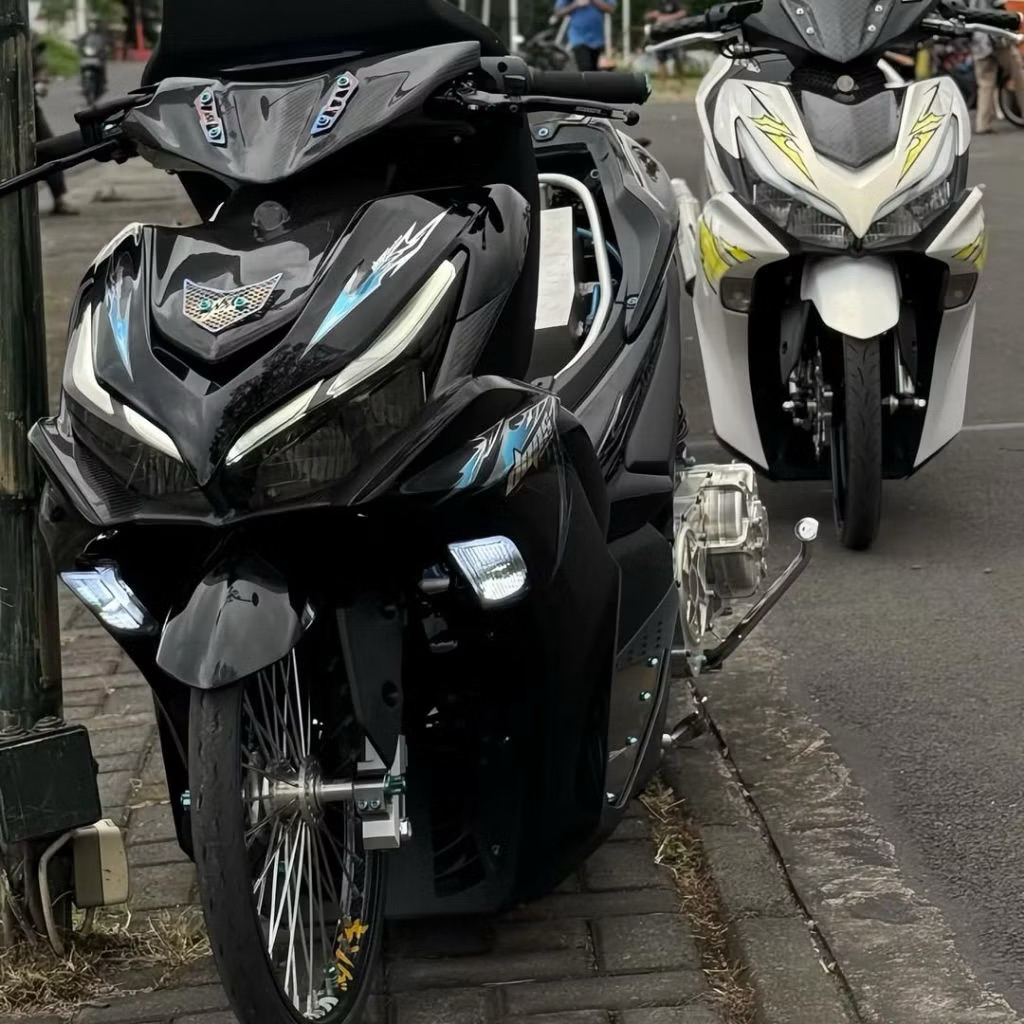 STRIPING STICKER FULL CROME ALL NEW AEROX CONNECTED NVX 155 MIGOS DOPS