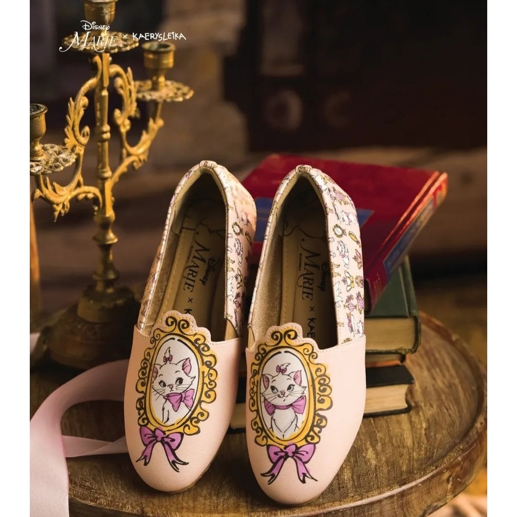 Kaerysleika Aristocats || Duchess Round Slip On Peach