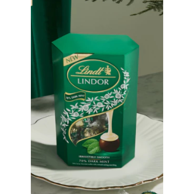 Lindt Lindor 70% Dark Mint Chocolate Box