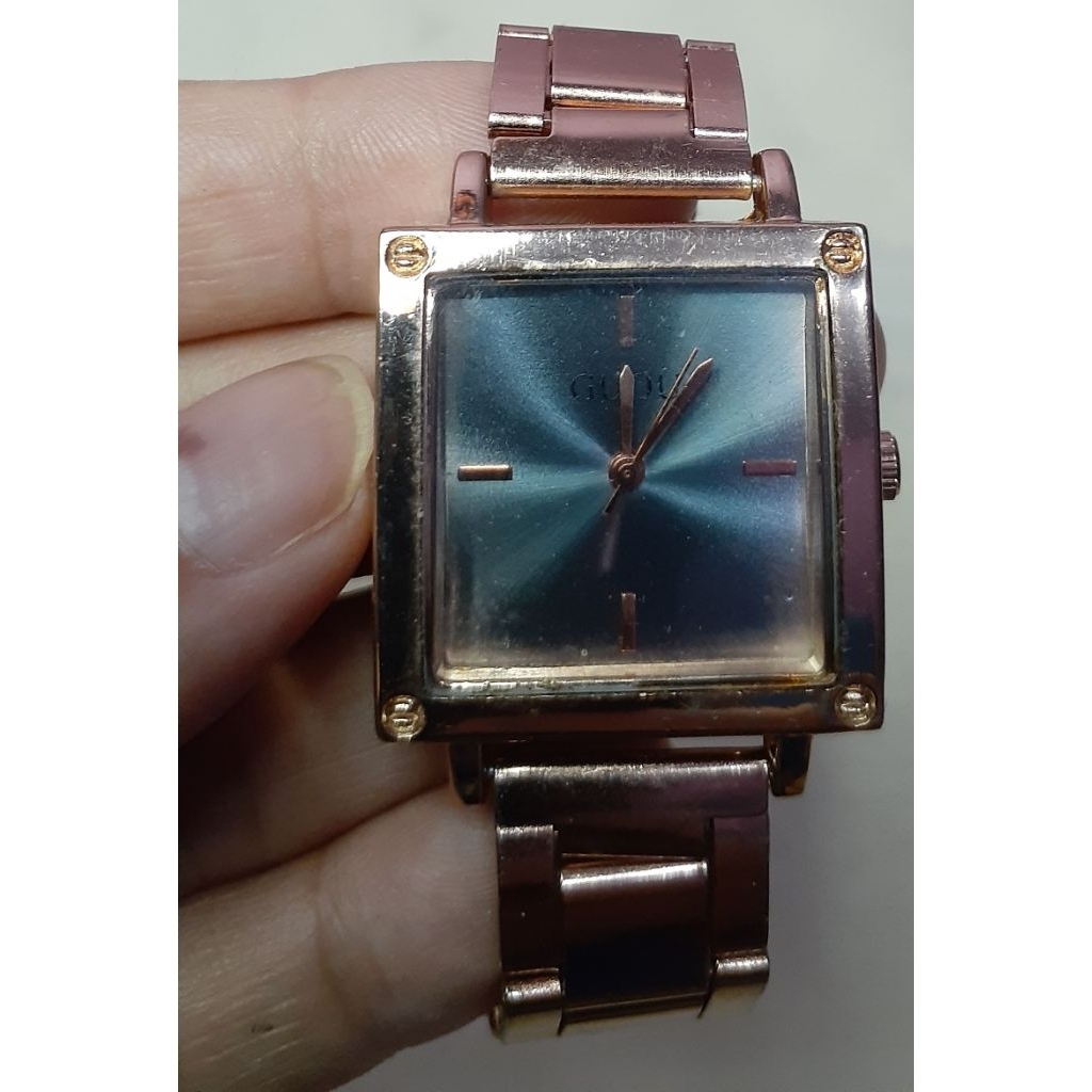 Jam tangan bekas jam tangan wanita