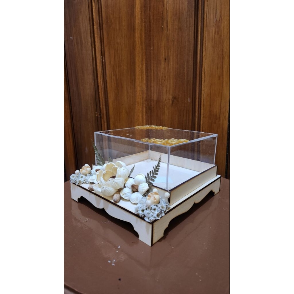 Kotak Hantaran Pernikahan Rustic Kayu Akrilik