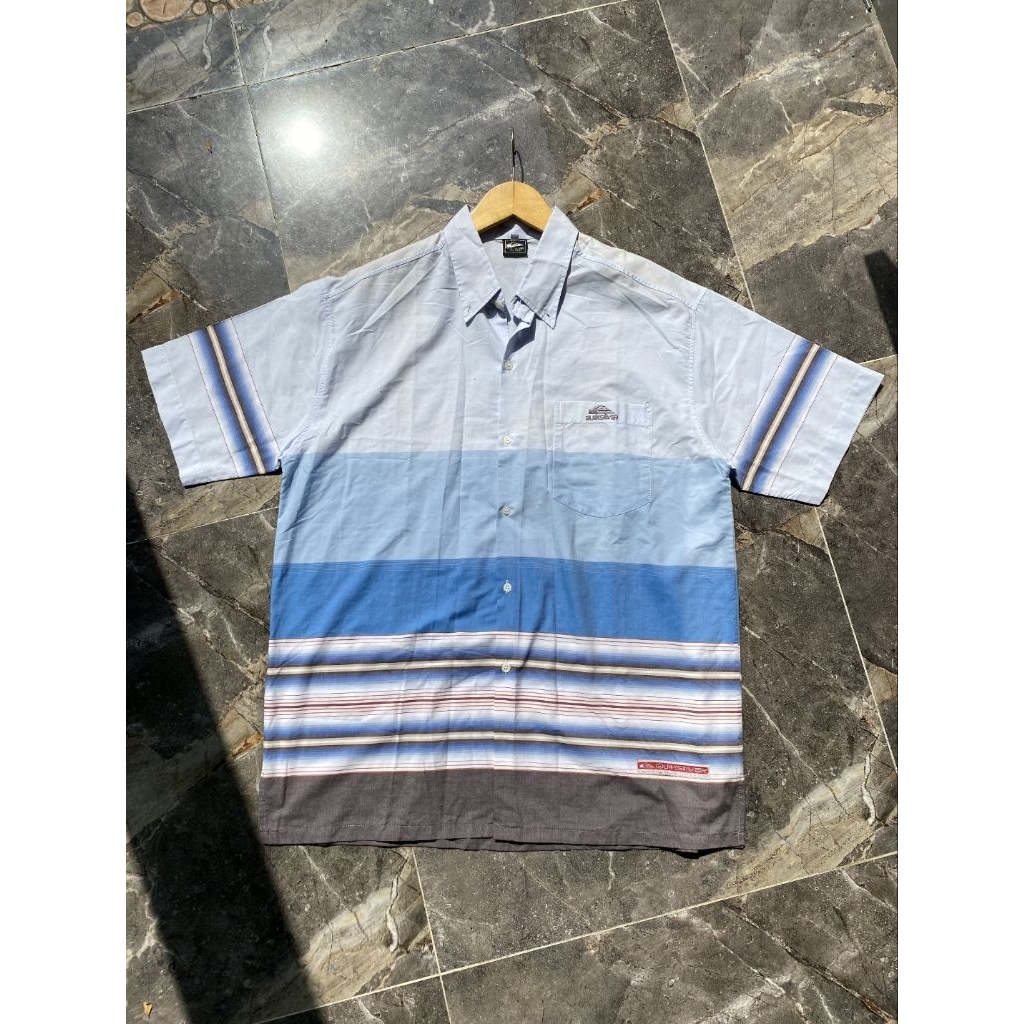 Kemeja Quiksilver Vintage Surf Skate Street
