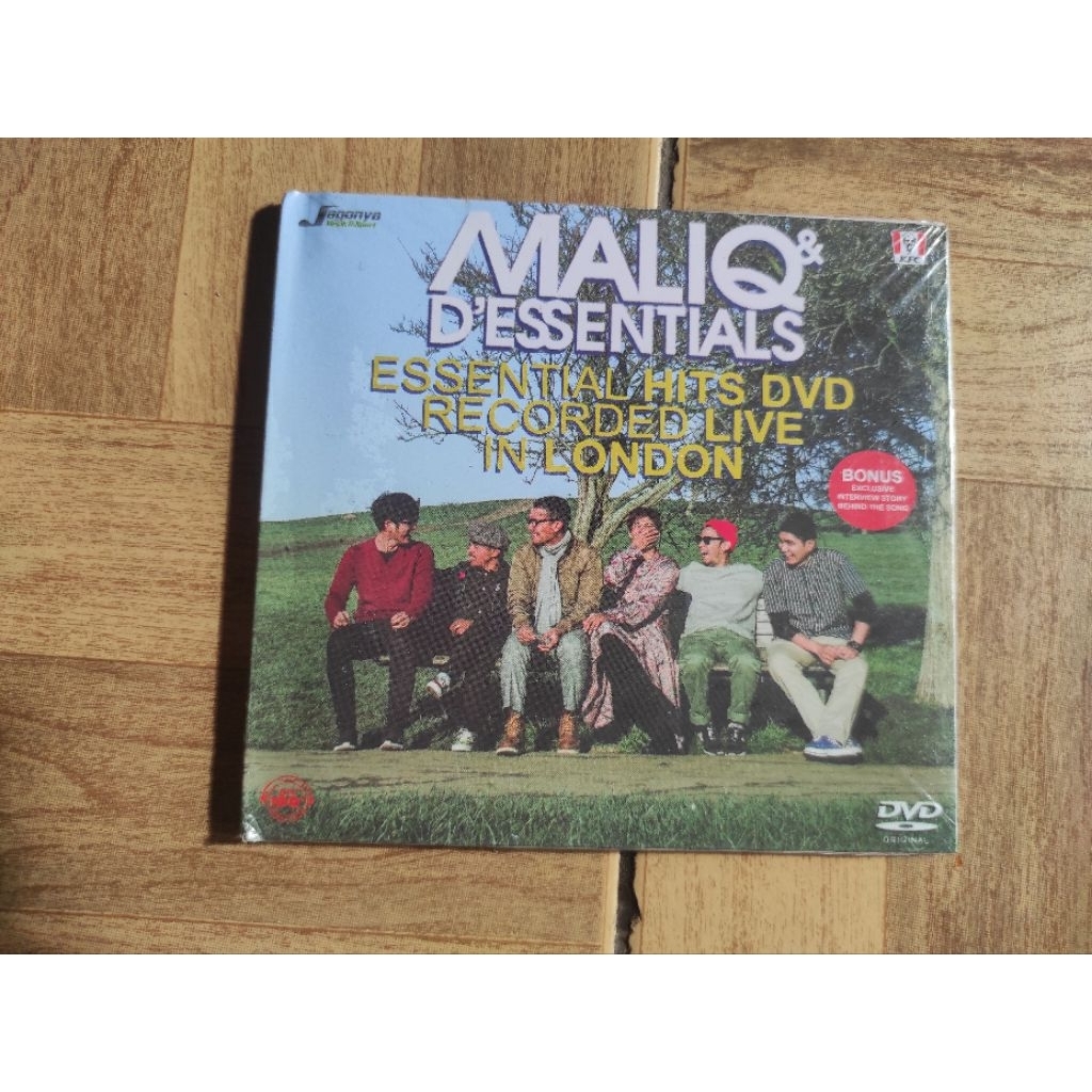 cd kfc MALIQ & d'essentials
