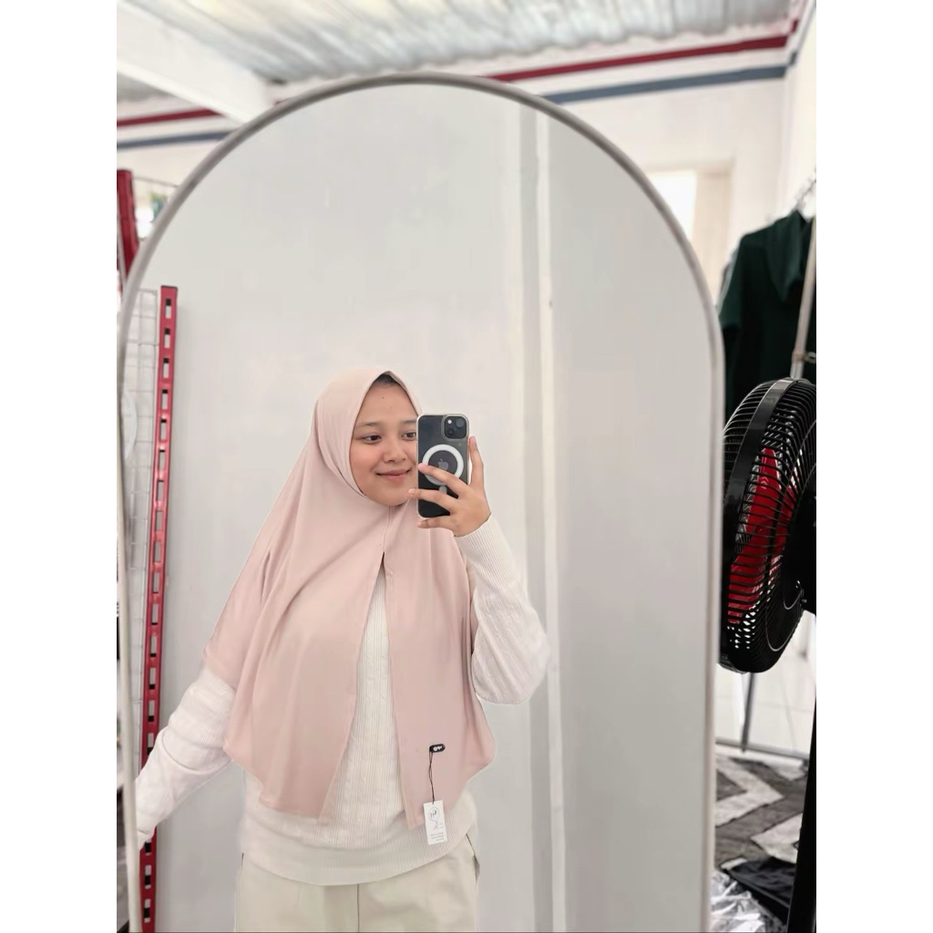 Hijab Instan Aghnia