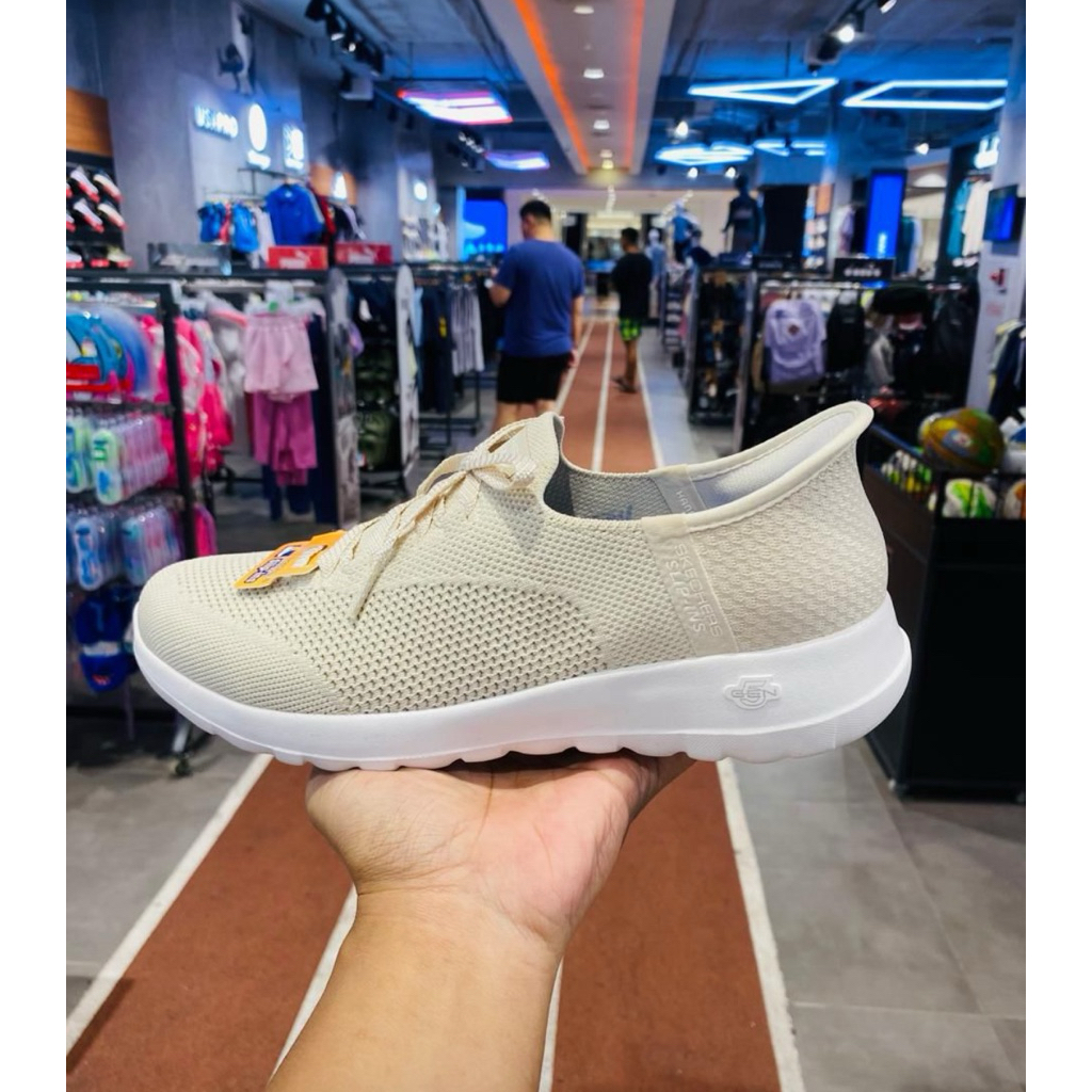 SALE 70% SKECHERS 124649 GO WALK JOY
