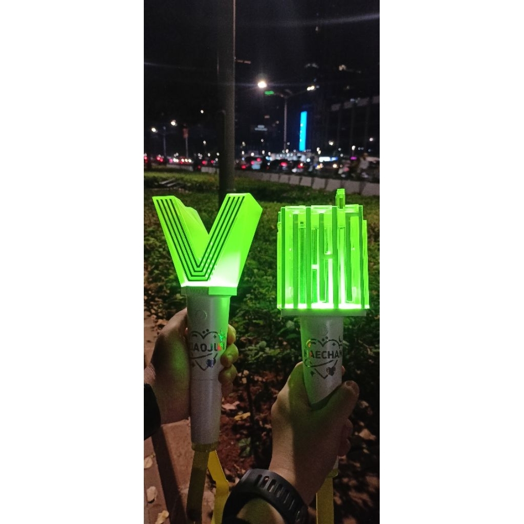 Preloved Lightstick WayV ver 1[Free Official PC Hendery Meong]