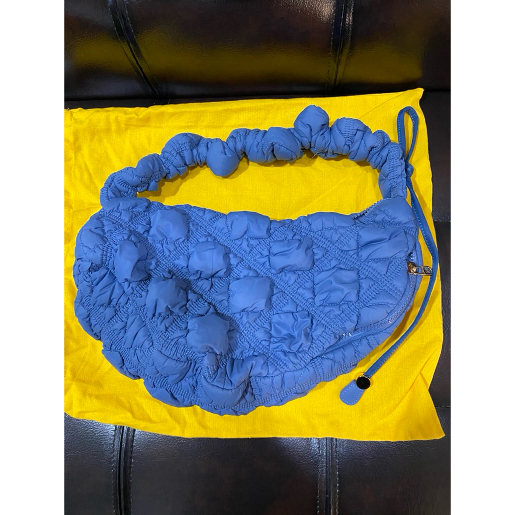 carlyn bag original