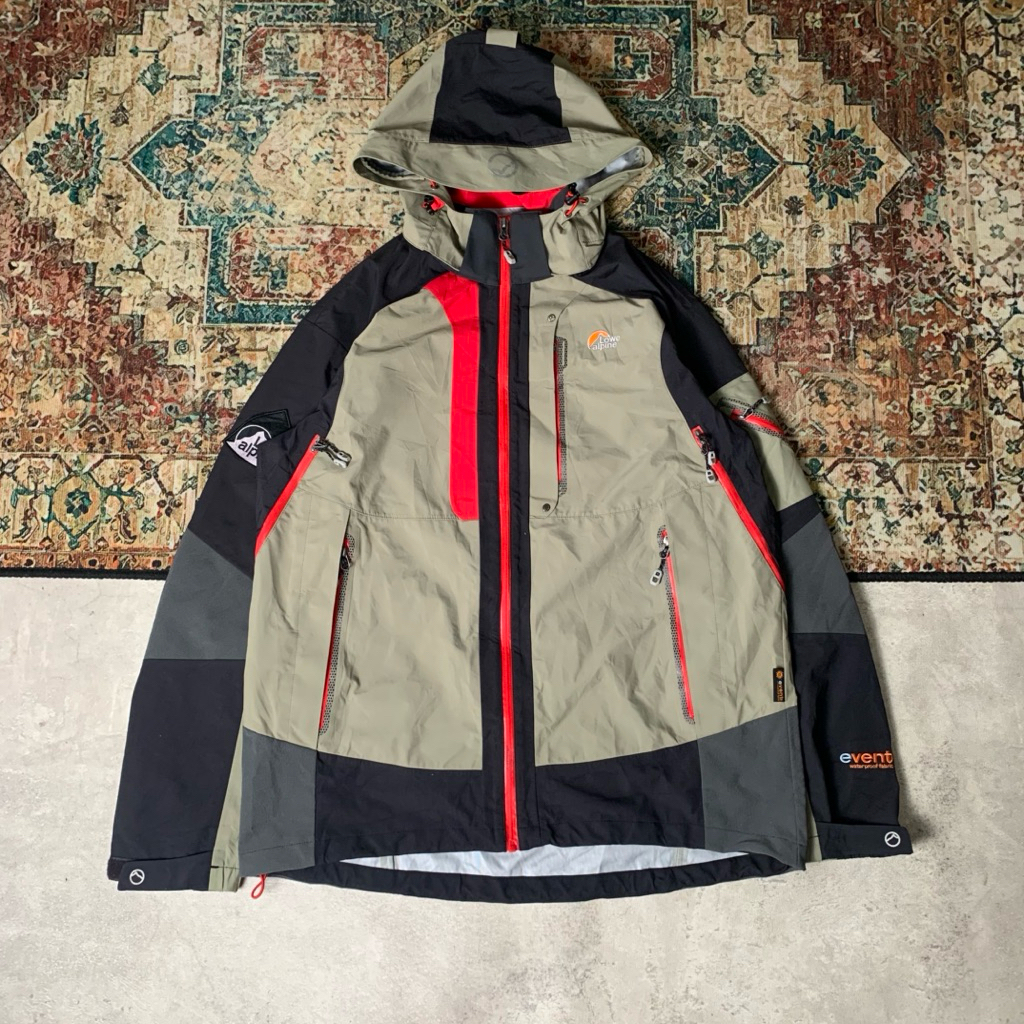 jaket gunung outdoor lowe alpine event waterproof