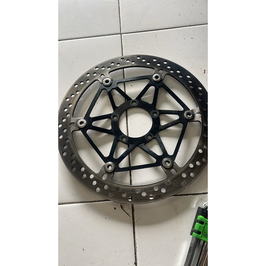 piringan ducati panigale