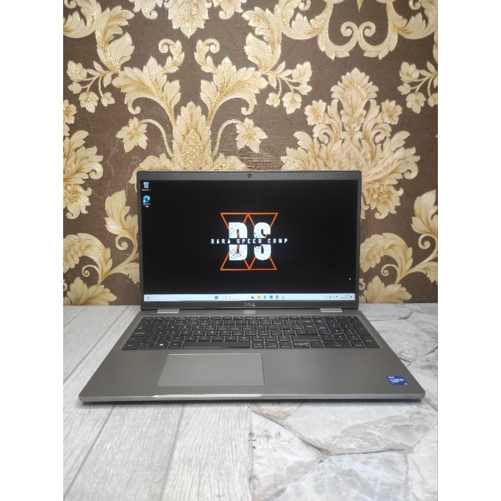 DELL LATITUDE 5520 I5-1145G7 / 8GB RAM / 128GB SSD / FHD IPS / INTEL IRIS XE
