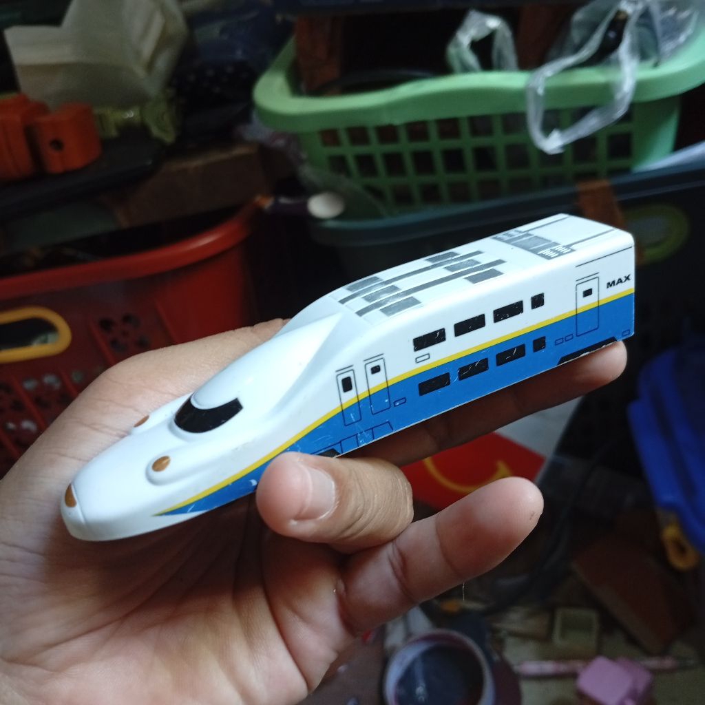 hokben toys fast train white blue