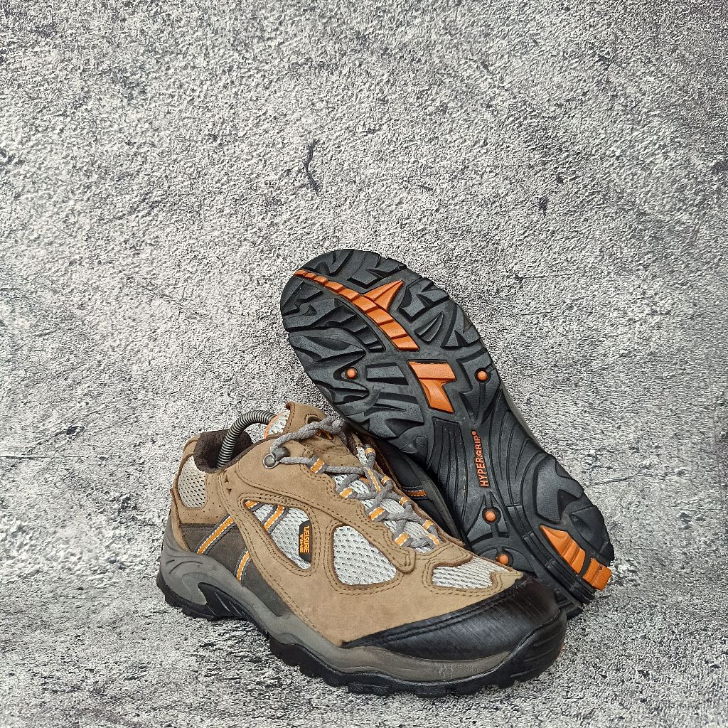 Sepatu Leisure time Outdoor Low Size 41