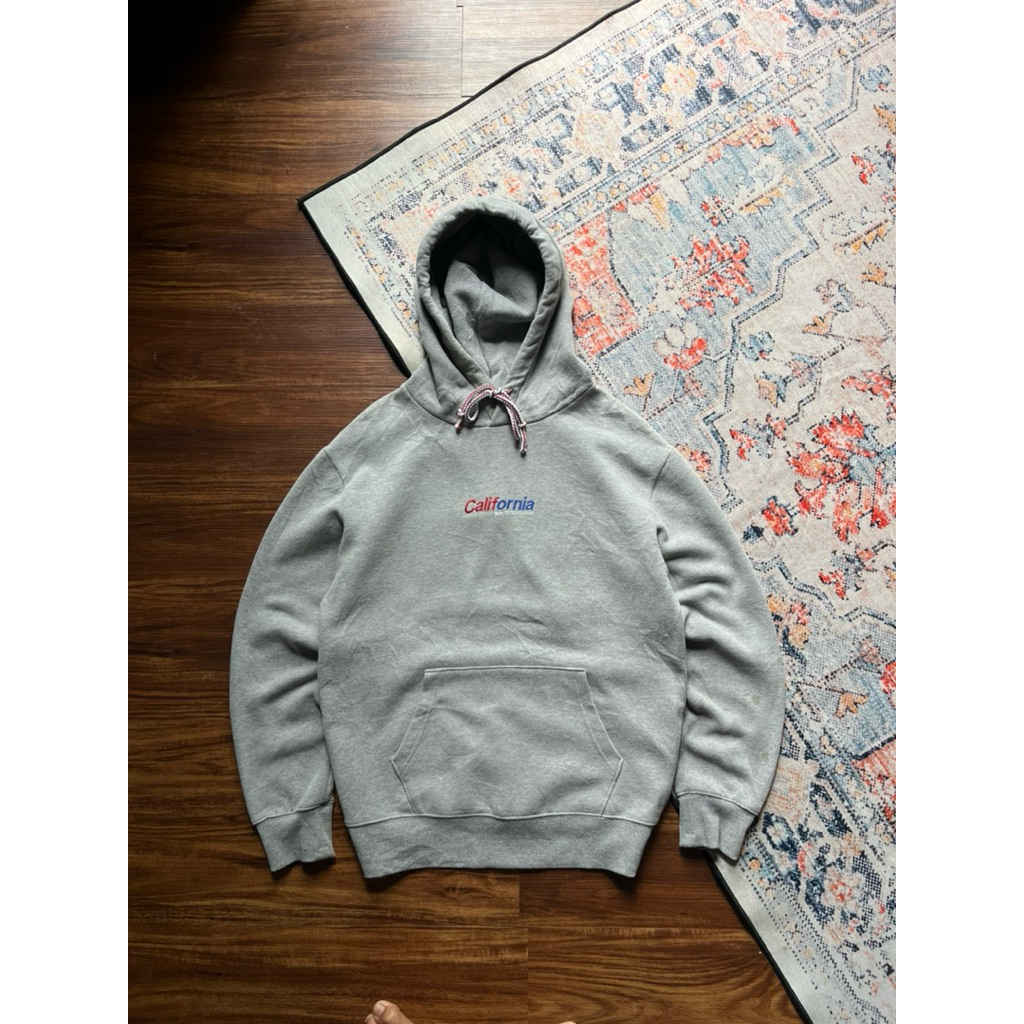 Who.a.u California Hoodie