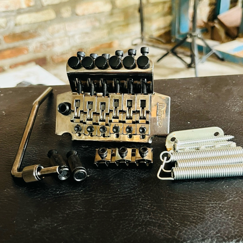 tremolo up down floydrose IBANEZ original warna cosmo black - tremolo up down gitar elektrik