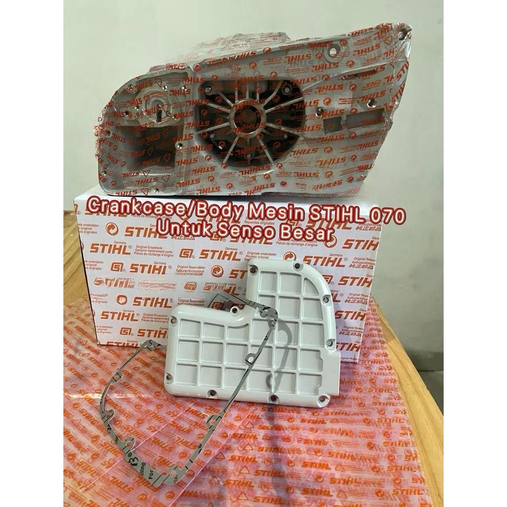 BODY MESIN 070 CRANKCASE ASSY CHAINSAW 070 ORIGINAL MAGNESIUM BEST SELLER