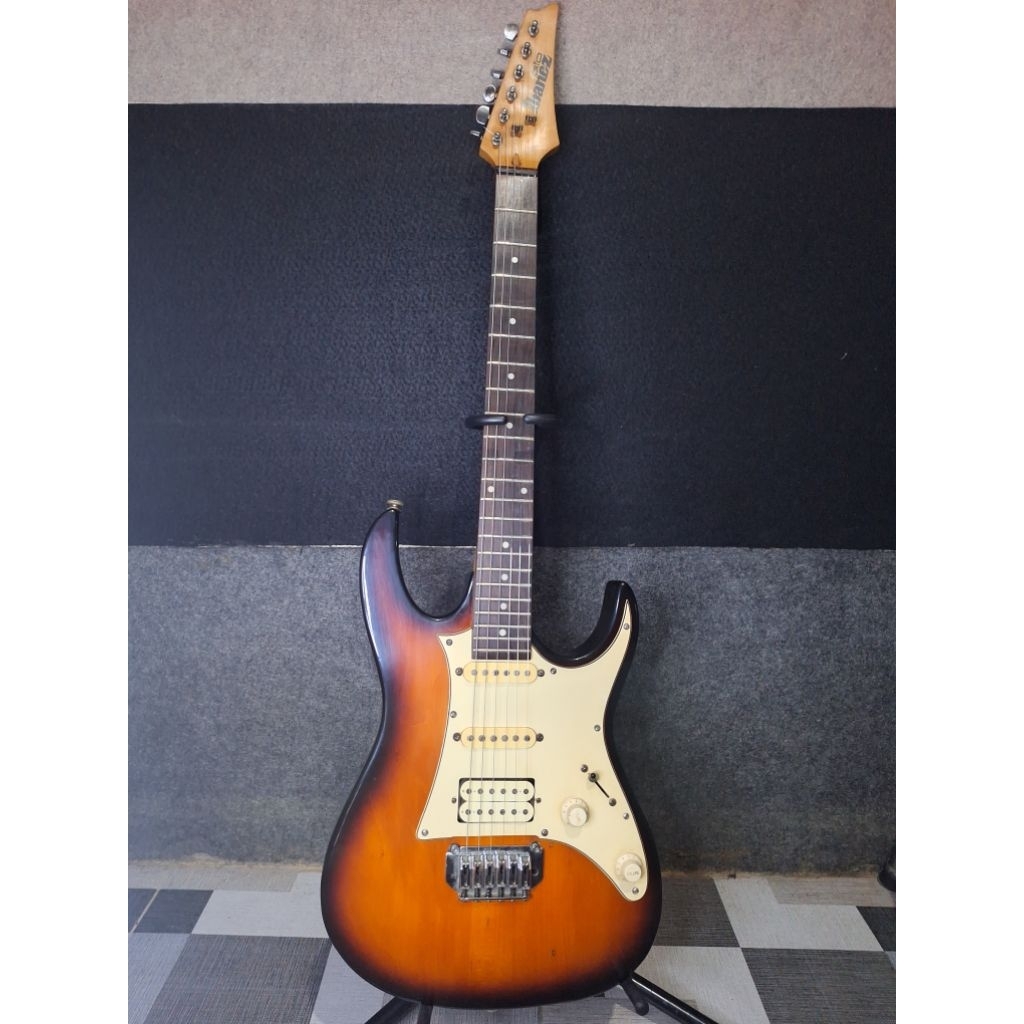 IBANEZ GIO