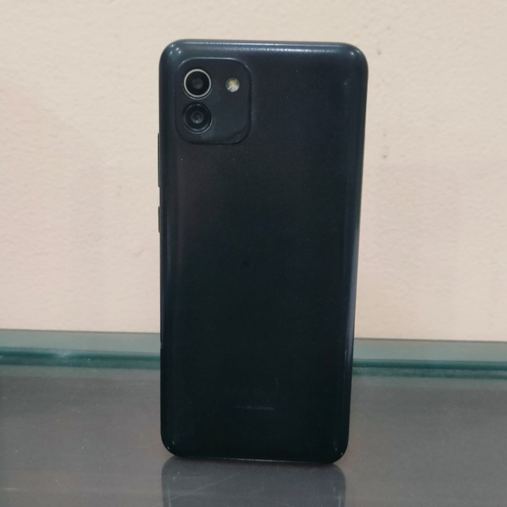 Handphone Samsung Galaxy A03 Ram 4 128 GB (Batangan, Tanpa Charger)