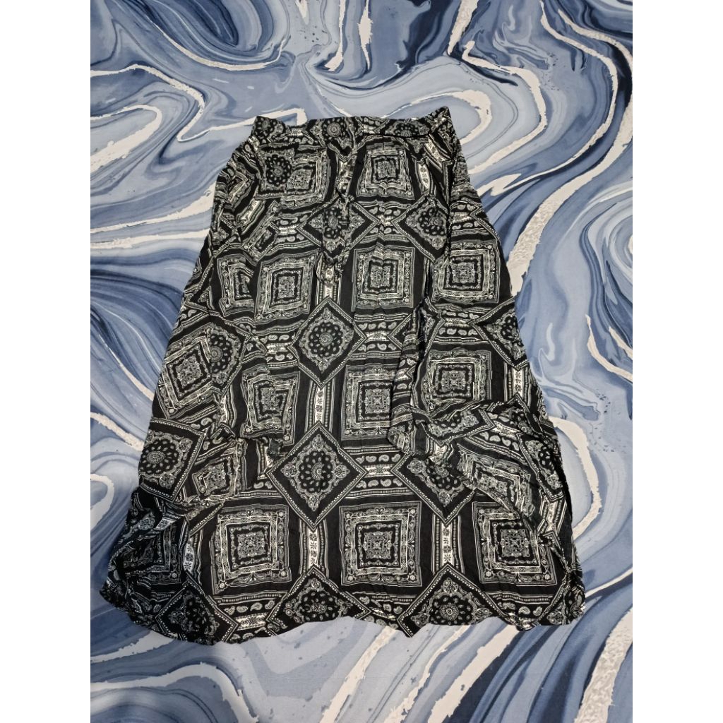 Bohemian skirt preloved