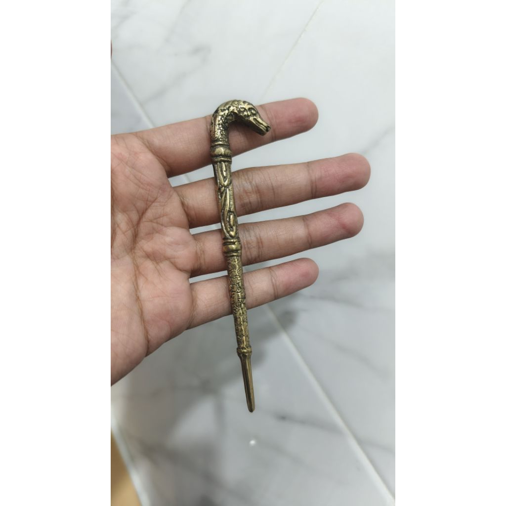 Tusuk Konde Kuningan