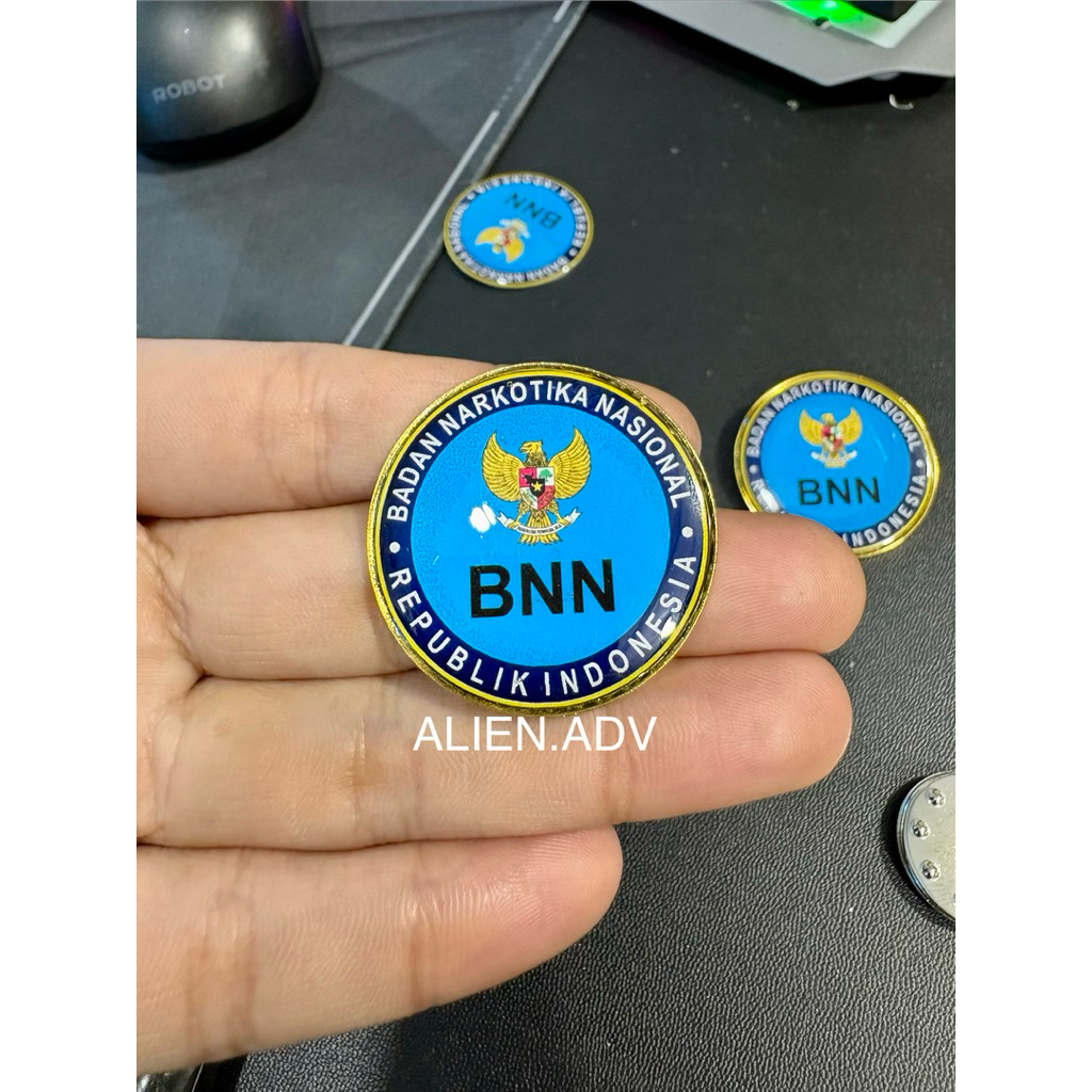 Pin BNN Kuningan Magnet Pin BNN Magnet