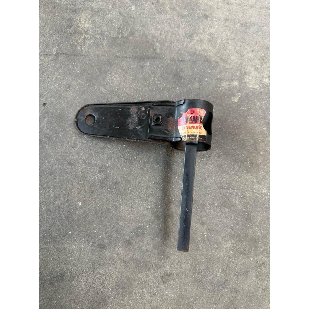 kepingan lampu depan dt100