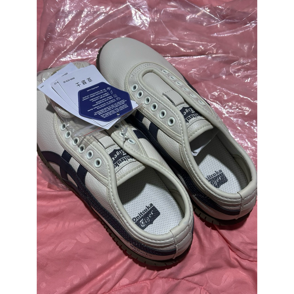 Onitsuka Tiger Tokuten