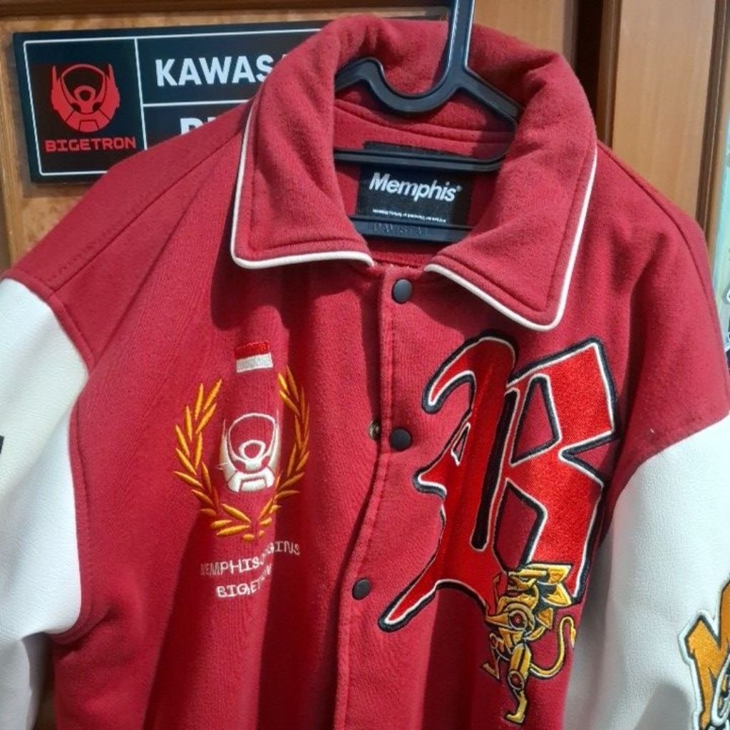 Varsity Memphis × BTR (Merah) 2023 *Cek Deskripsi*