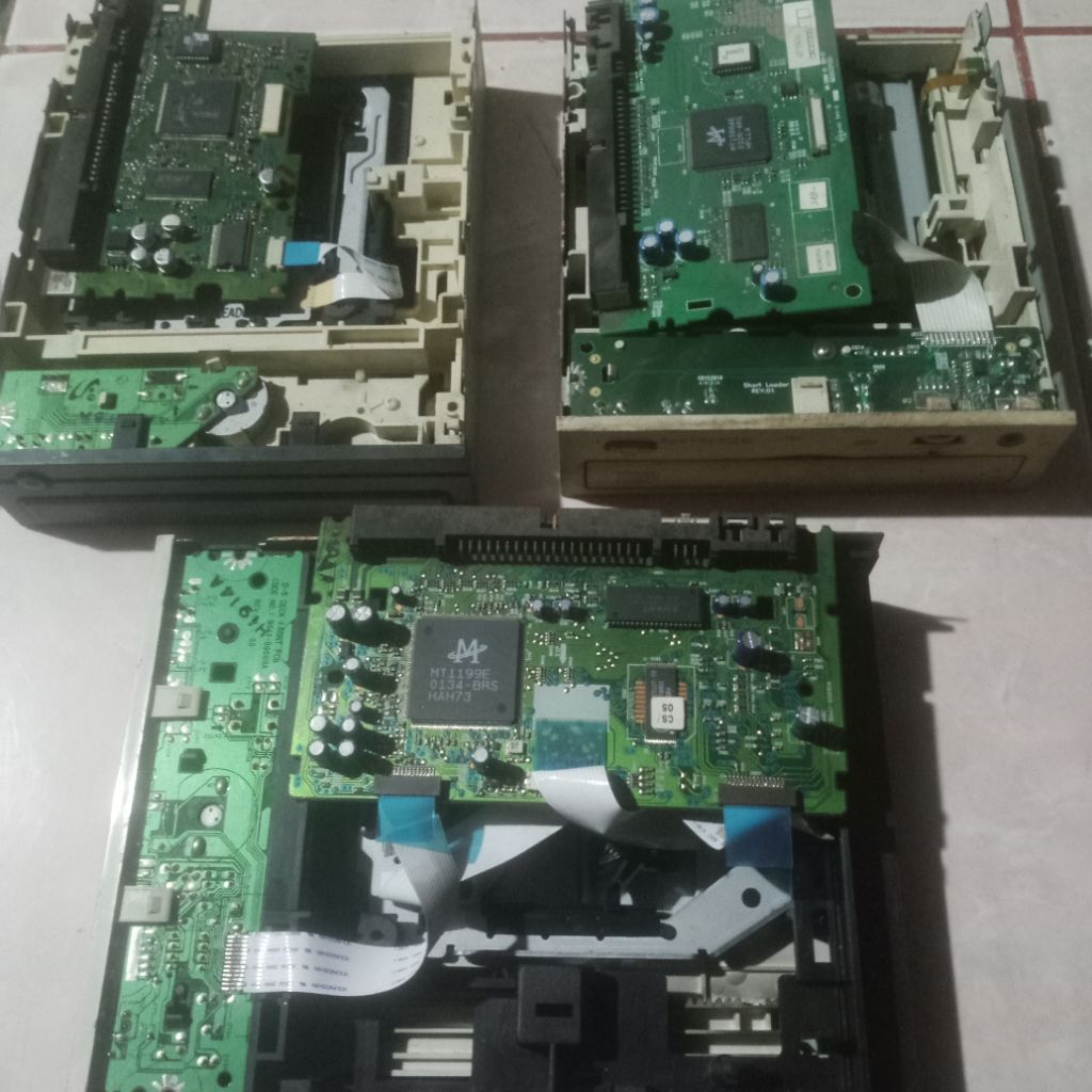 3 Buah DVD VCD Room Komputer Socket Jarum/IDE