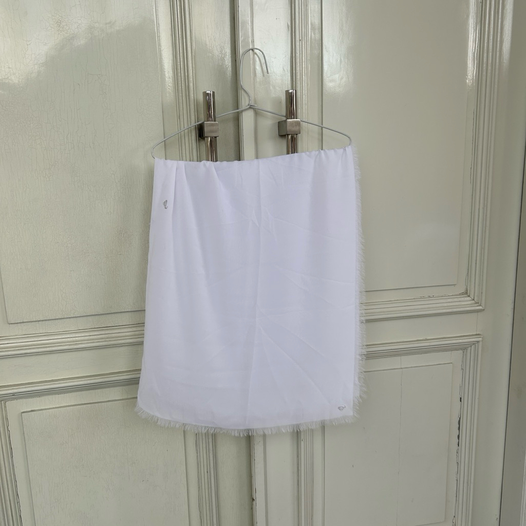 RABBANI Hijab Segiempat Rawis Putih (Preloved)