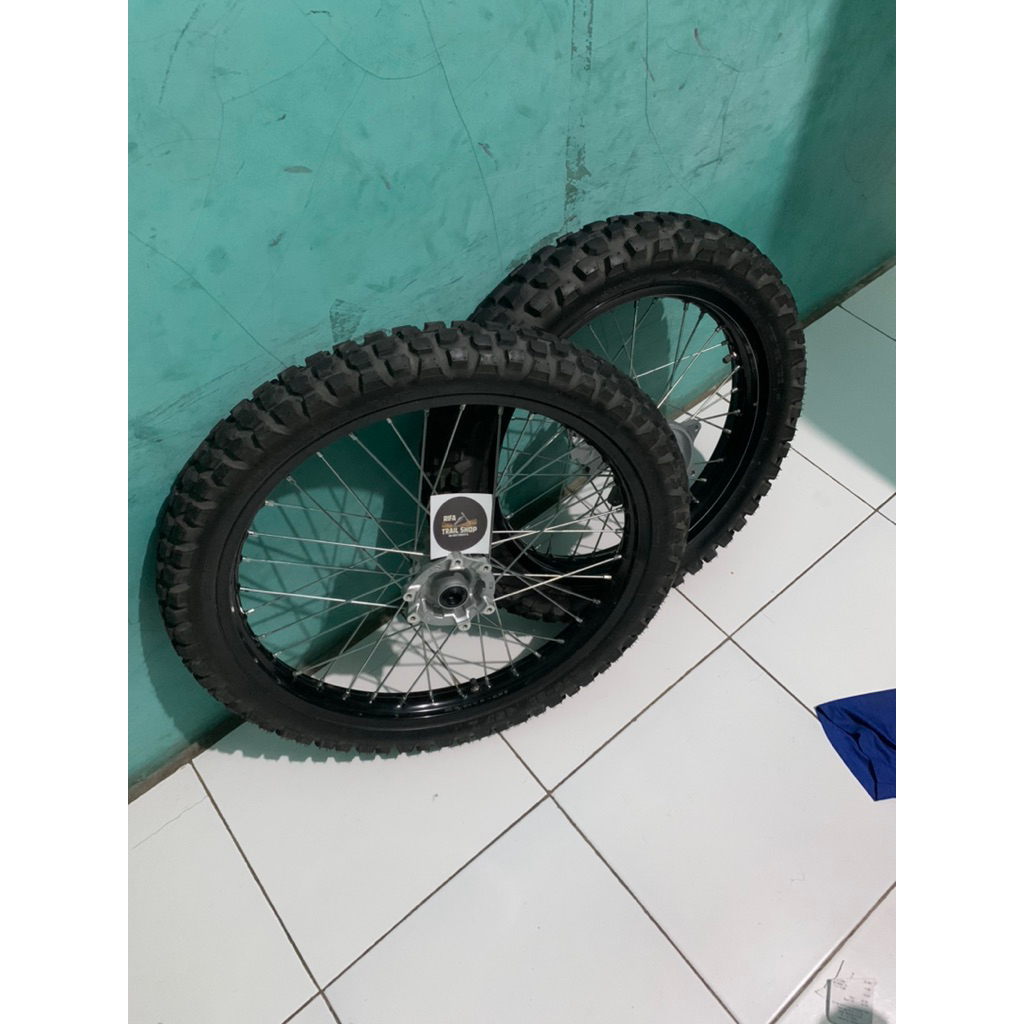 velg-set-crf150L-original-ring-18-21-copotan-2025
