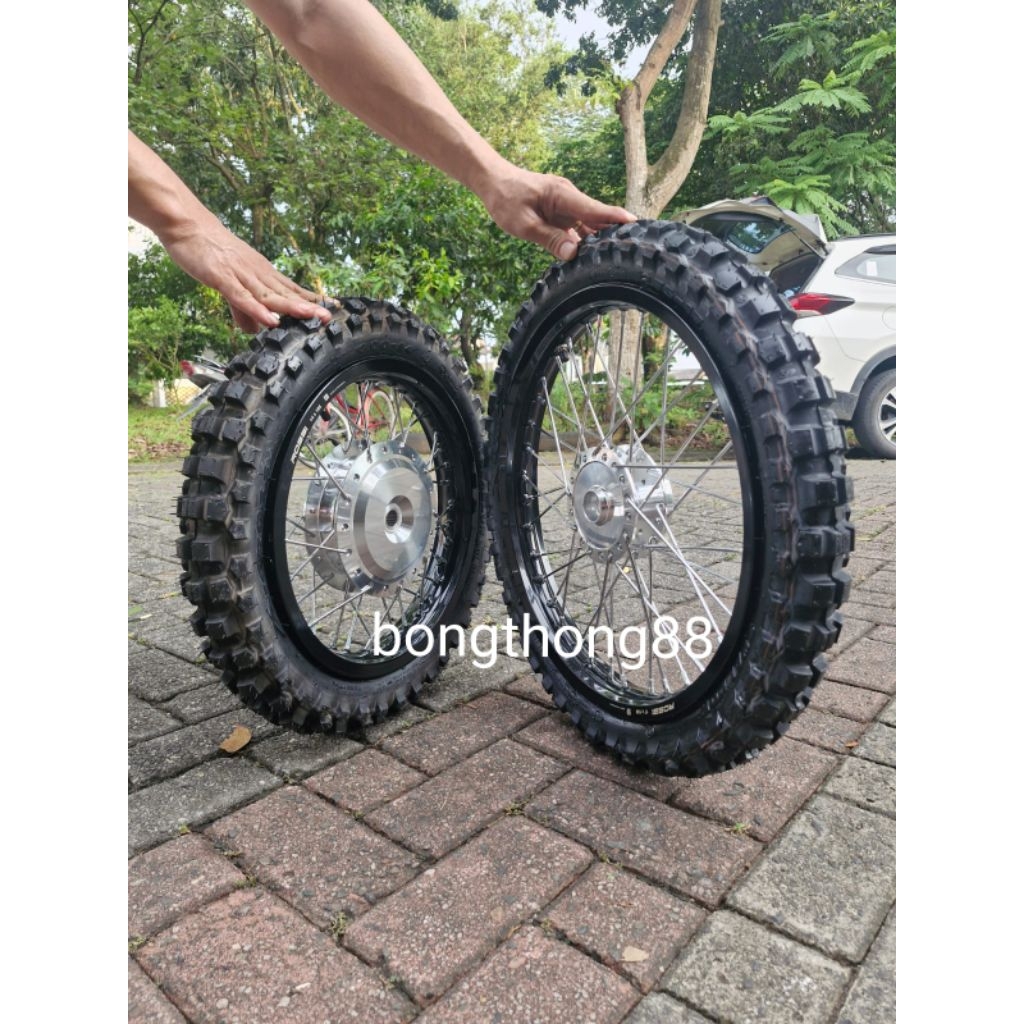 Sepakat velg trail Rossi Beat street beat karbu beat pop beat depan ring 17 160  dan belakang ring 1