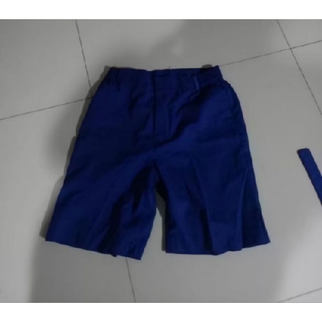 Celana  SMPK penabur