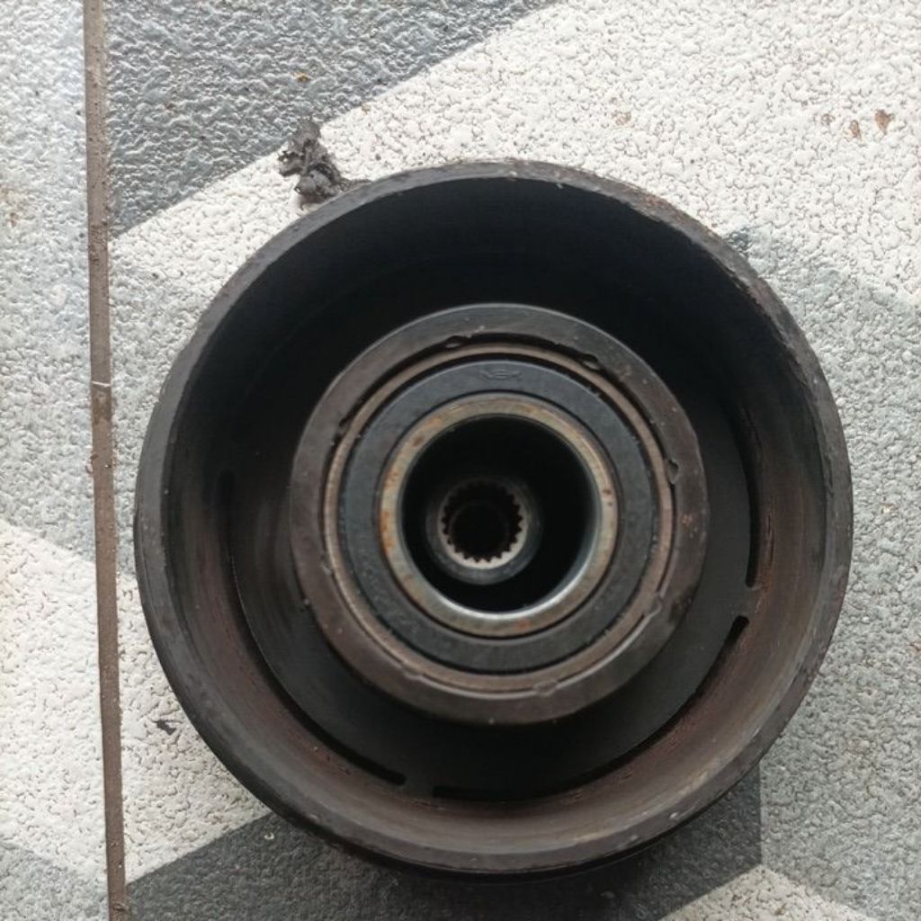 Center peice set pulley kompressor Ac hyundai Accent