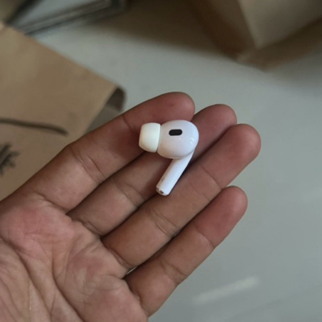 Airpods pro gen 2 right only